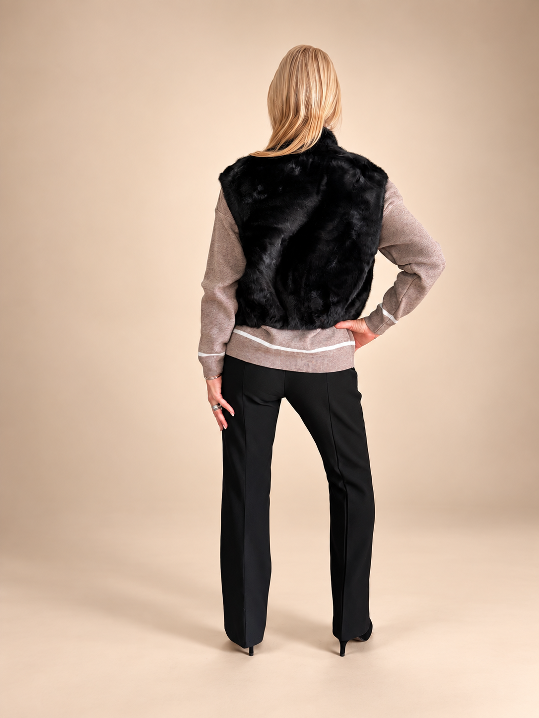 Kunstfell Gilet mit Brusttasche und Reisverschluss