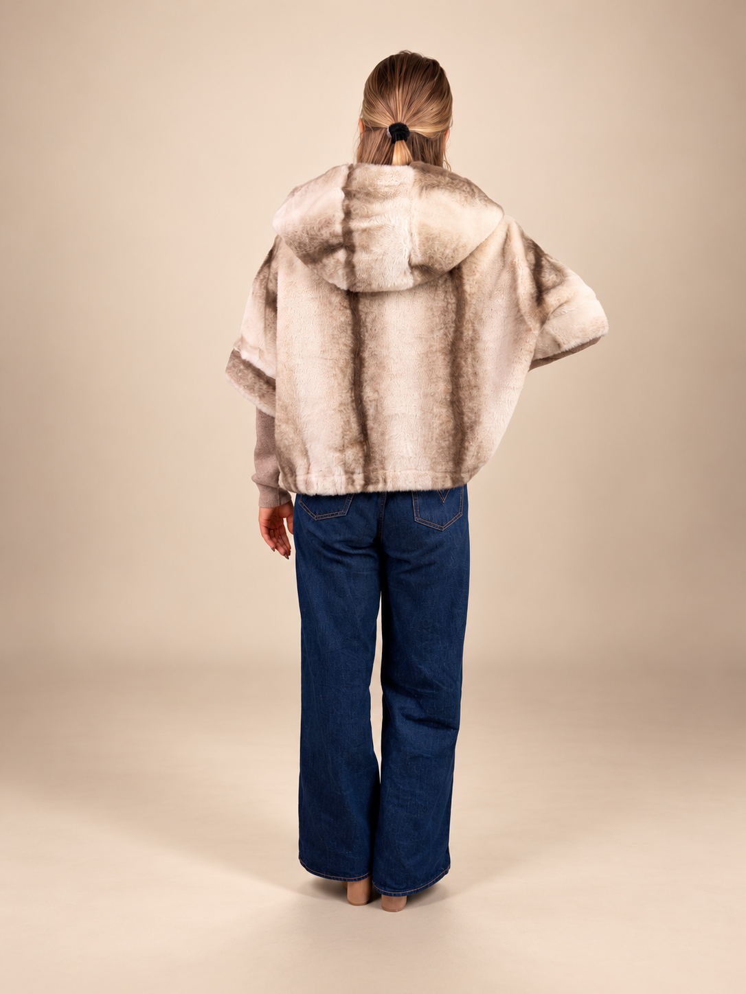 Kunstfell Jacke ¾ Arm mit Kapuze meliert