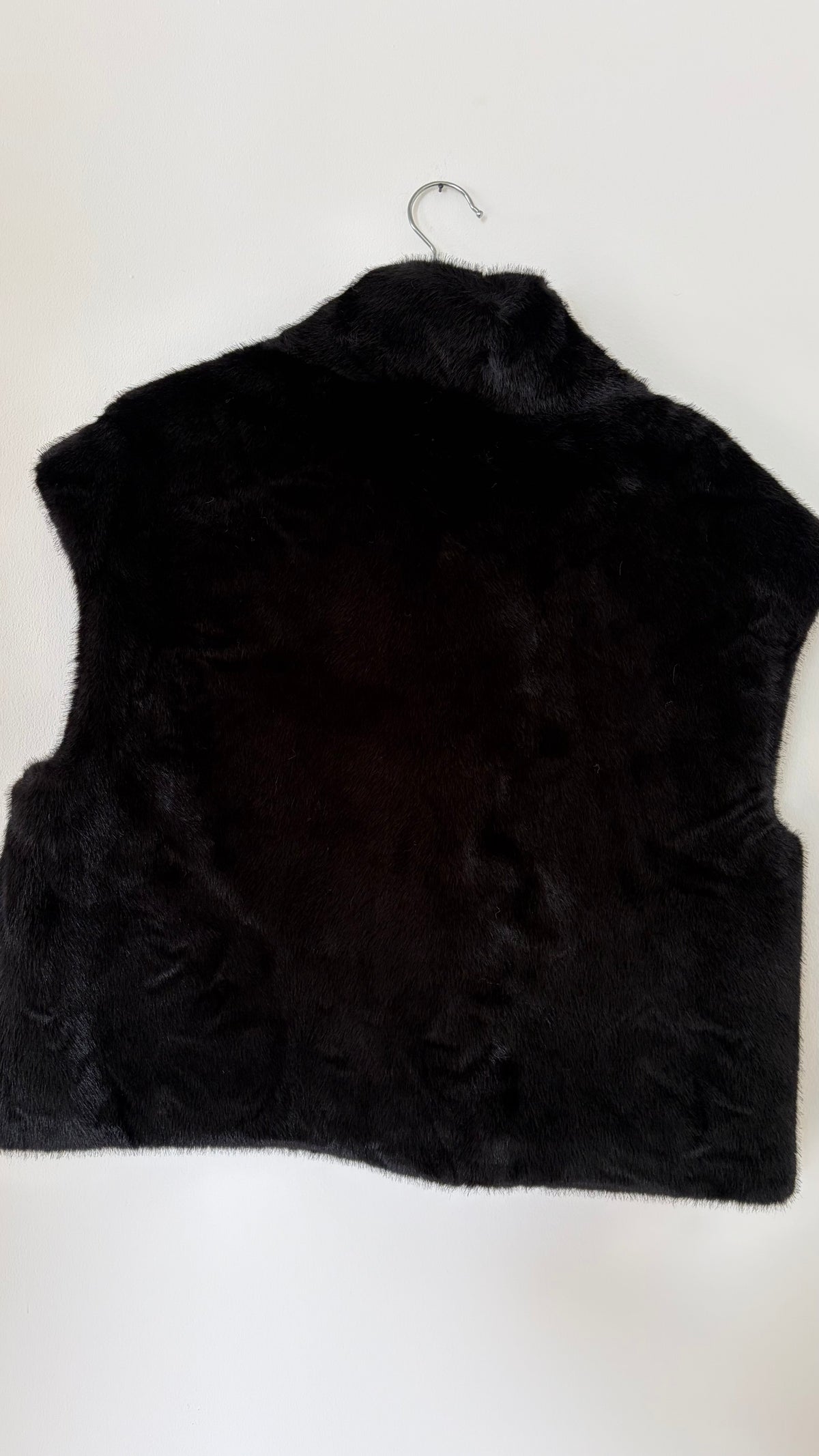 Kunstfell Gilet mit Brusttasche und Reisverschluss