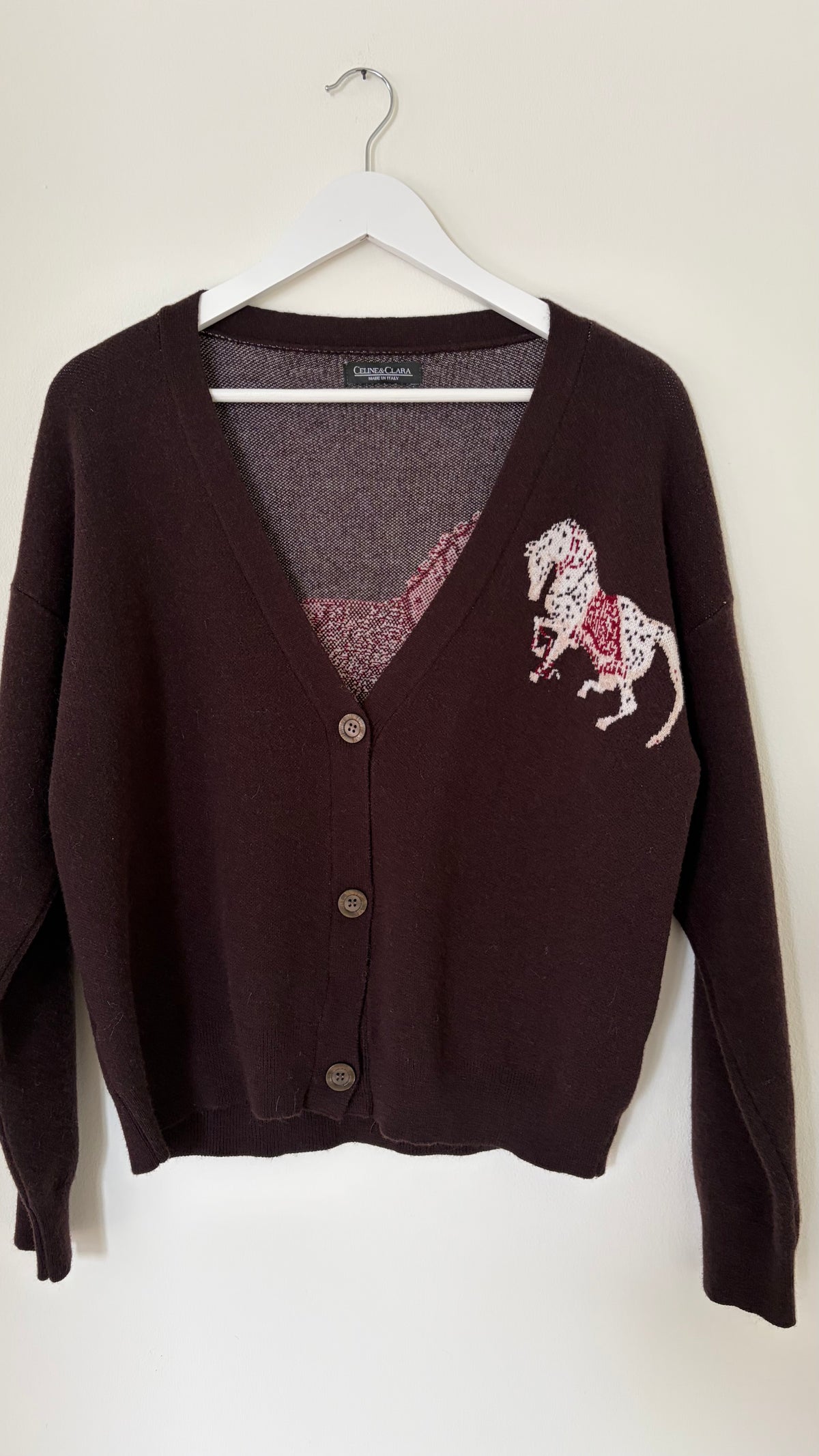 Strickjacke mit Pferdemotiv