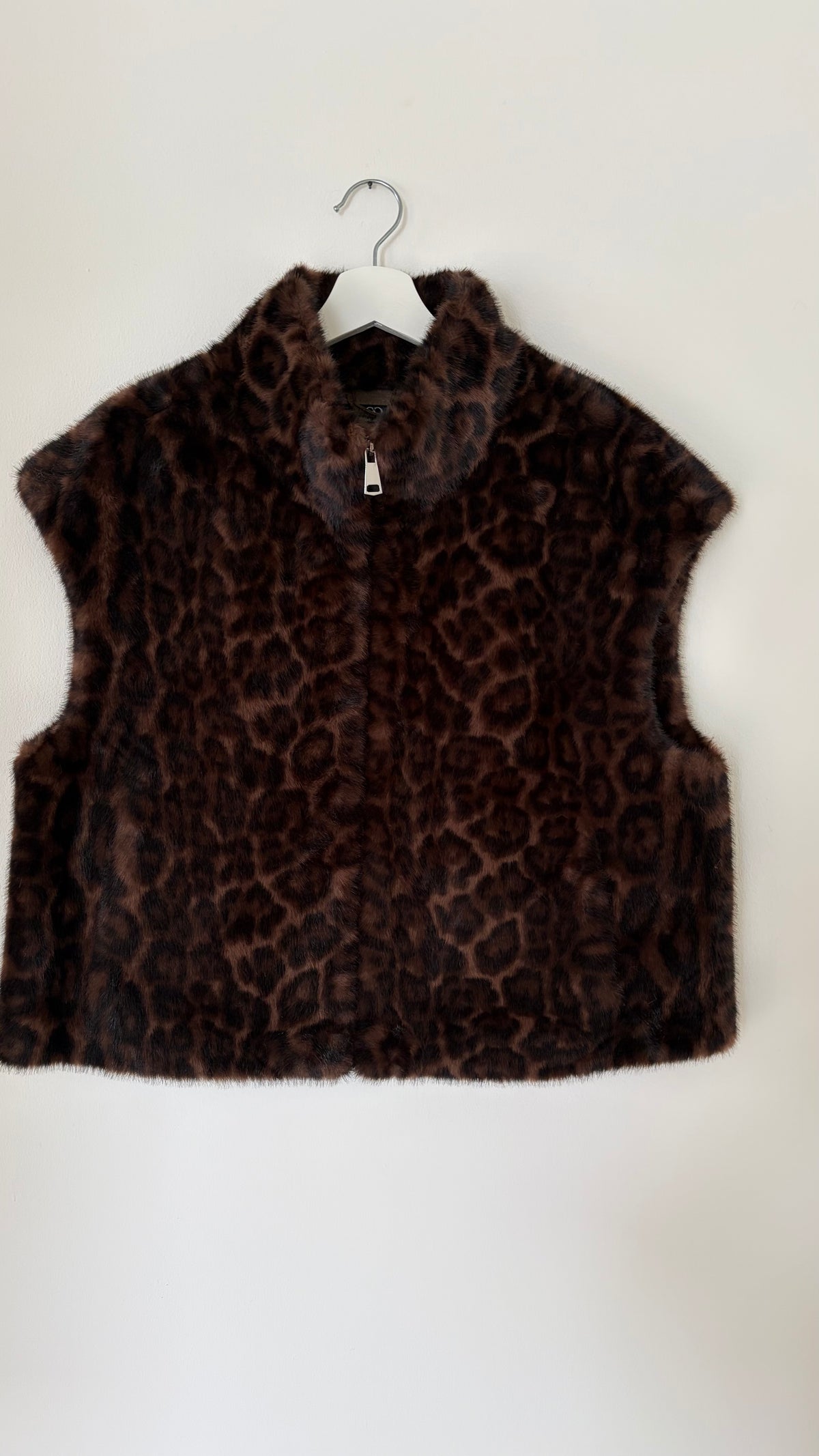 Kunstfell Gilet mit Brusttasche und Reisverschluss