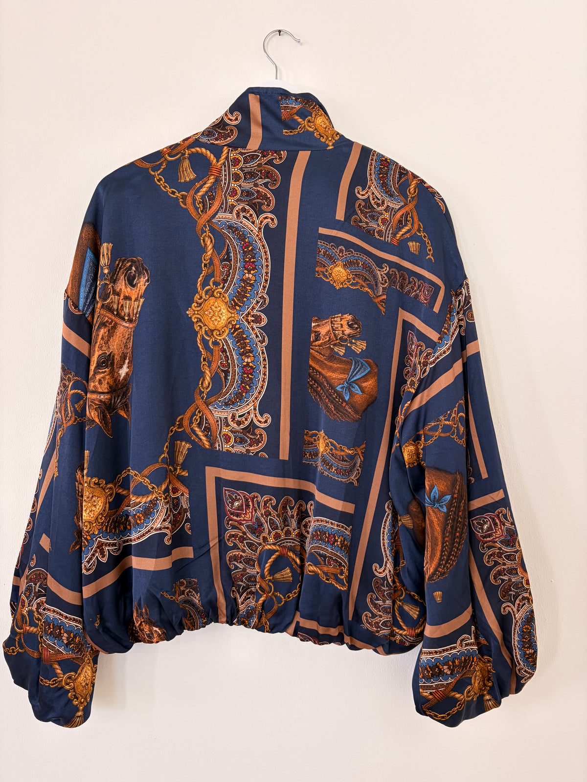 Kurzer Blouson mit Motiven