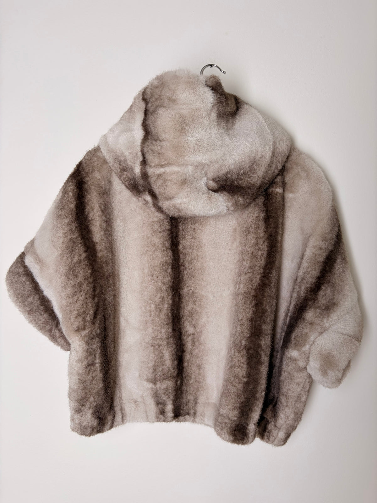Kunstfell Jacke ¾ Arm mit Kapuze meliert