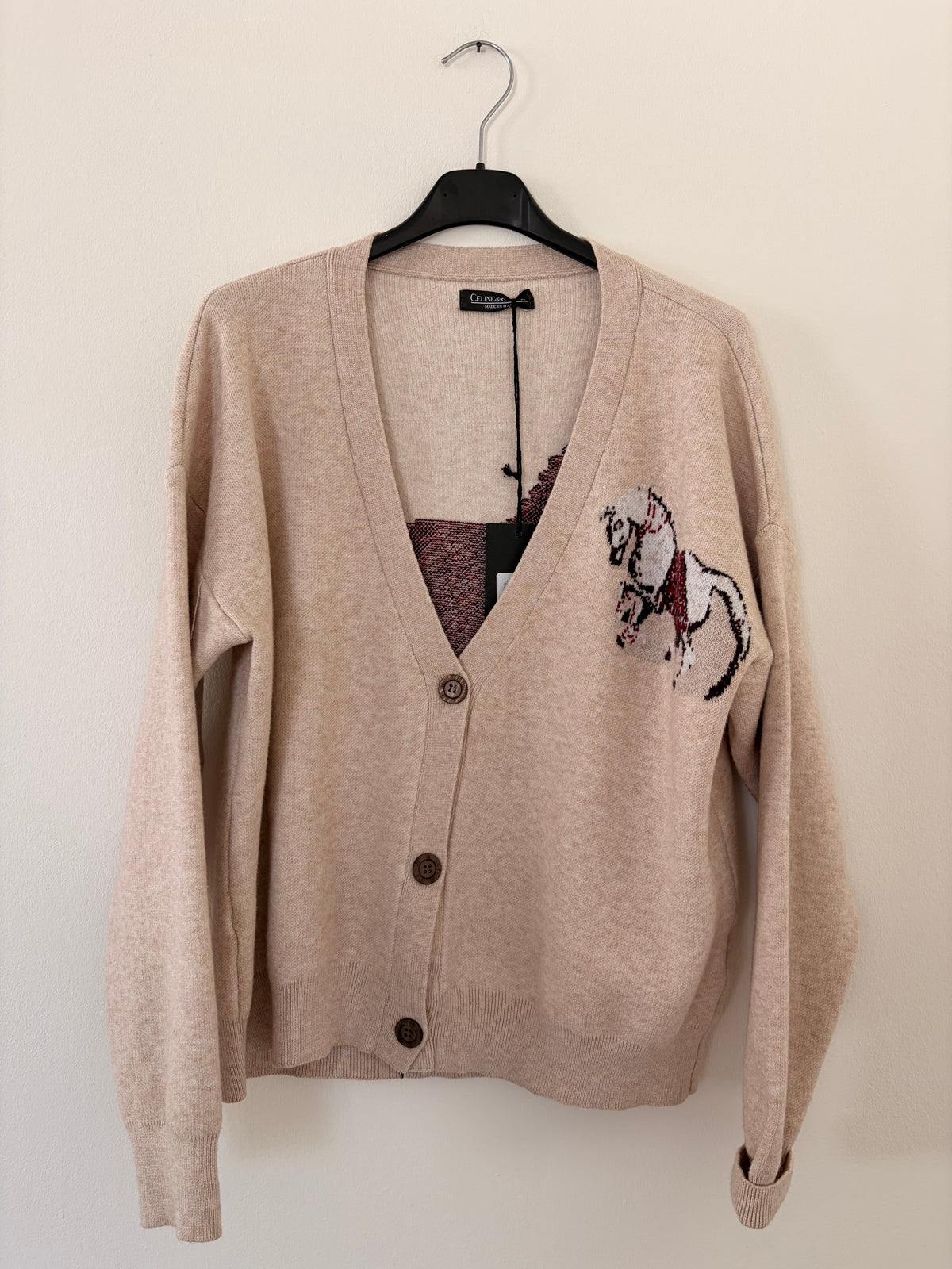 Strickjacke mit Pferdemotiv